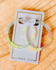 Linny Co Holly Medium Hoop Earrings