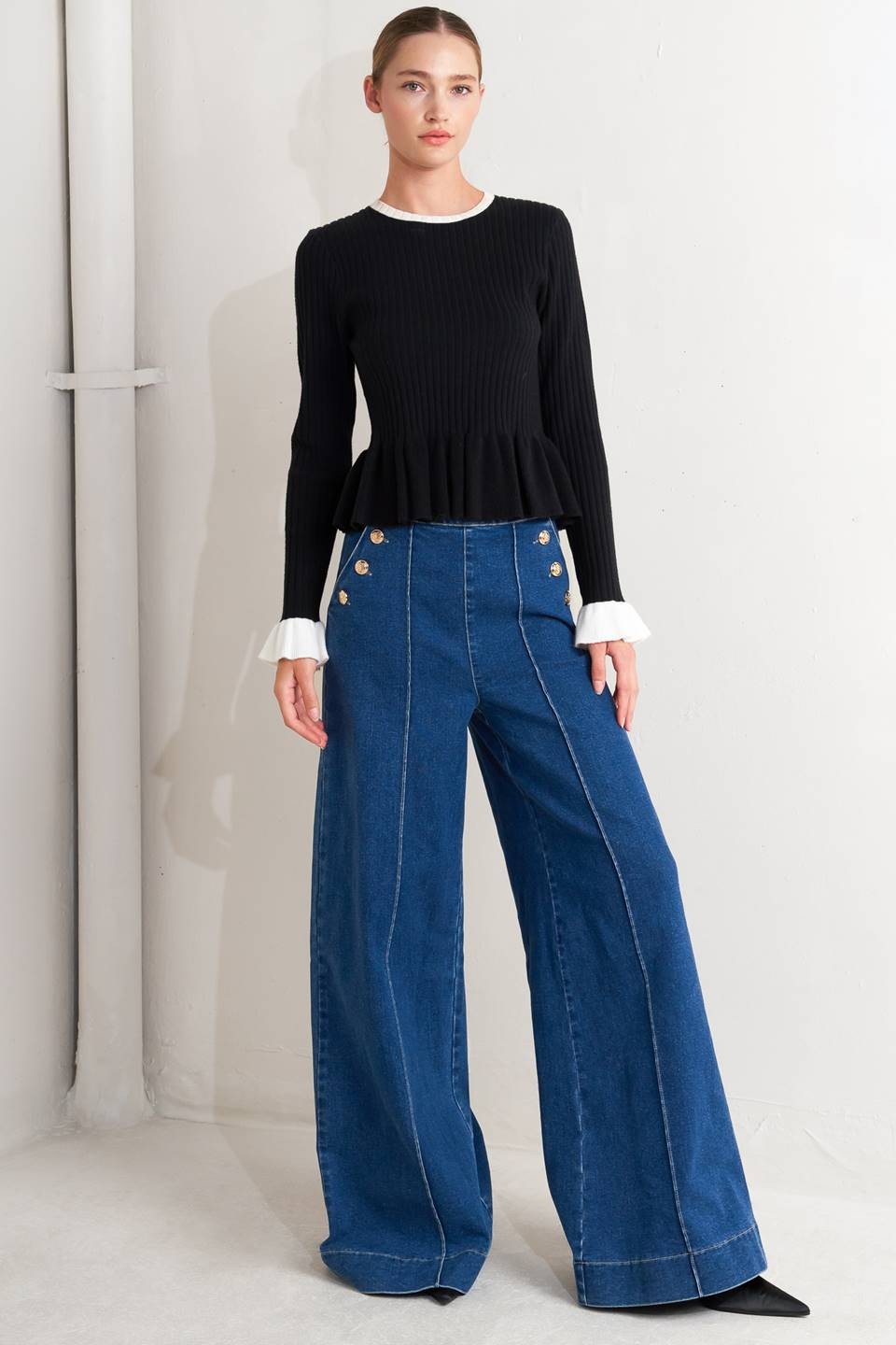 Trouser Jeans w/Gold Buttons