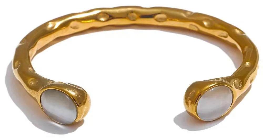 Coastal Grit Bella Bangle